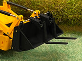 1:32 Scale Britains JCB 3CX Plastic 4in1 bucket kit.