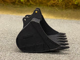 1:32 Scale Plastic 6 Tooth Large Digging bucket