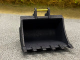 1:32 Scale Plastic 6 Tooth Large Digging bucket