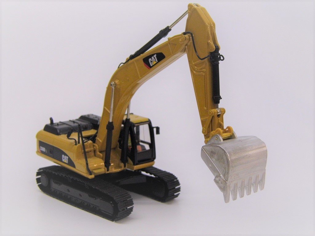 6 tooth bucket for Cat 336D and Cat 336E and Cat 330D Diecast
