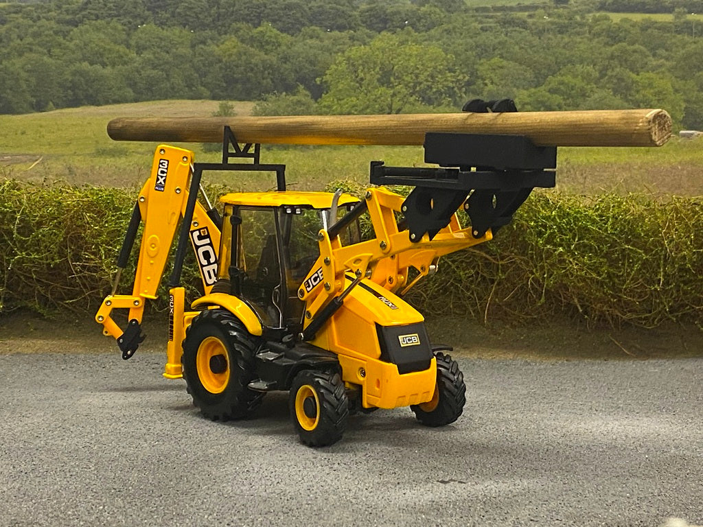1:32 Scale JCB Pole handler kit now available in black – CiModels