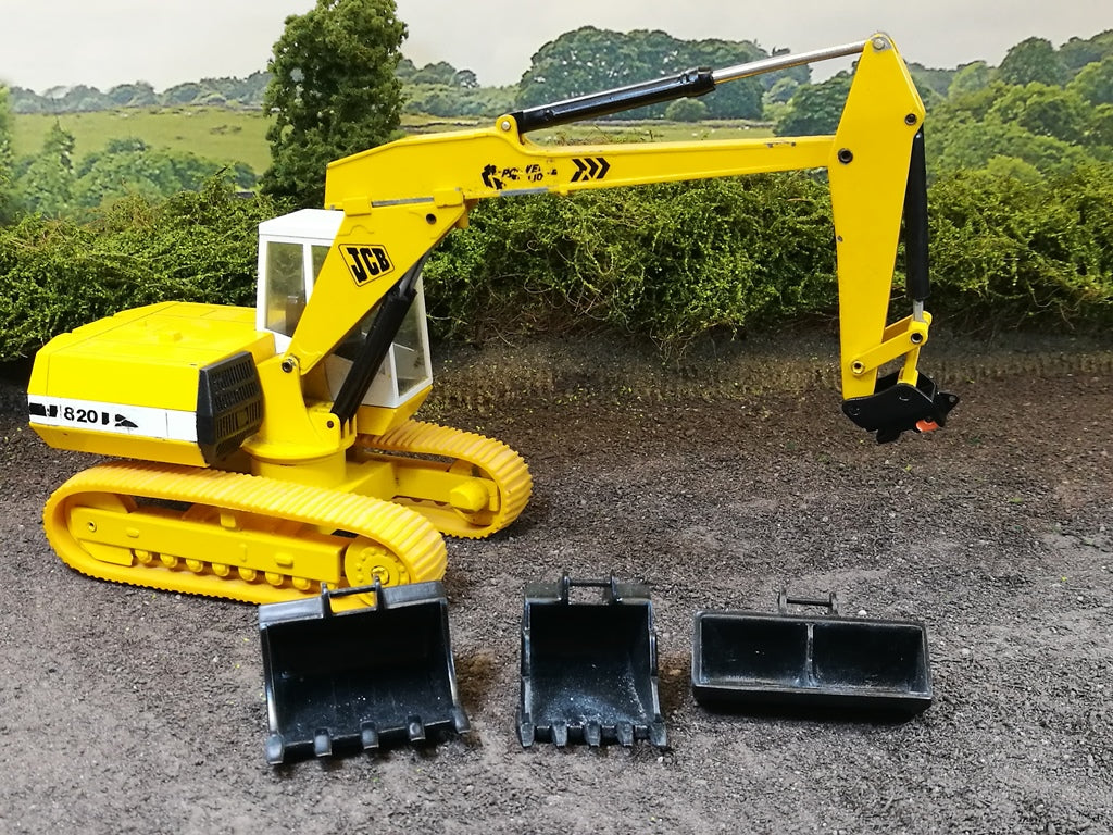 New Information page, 'which hitch will fit my excavator'