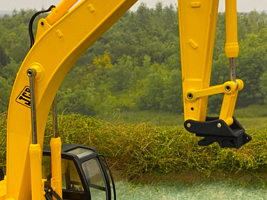 1:32 Scale Joal and Britains JCB 330 Excavator Plastic Quick Hitch ...