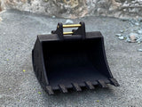 1:32 Scale 6 Tooth bucket for AT Collections Volvo EC220E Excavator