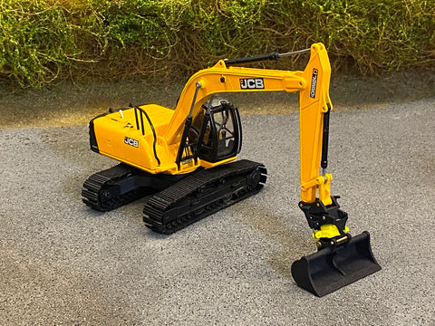 1:50 Scale Plastic Tilting/Rotating Excavator hitch kit.